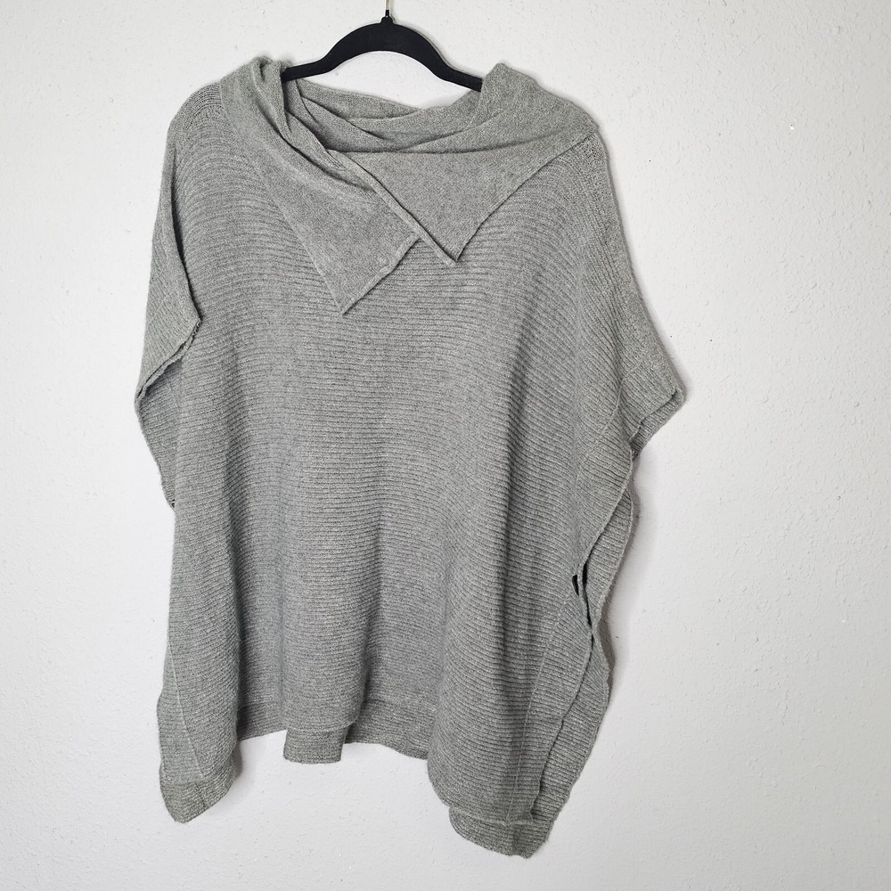 Belle France Sweater Vest Women Size S/M Green Super Soft Cozy Oversized Stretch